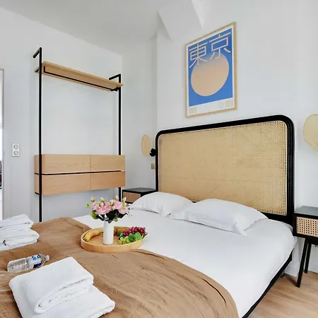 Spacious - 2br-4p - Place De Clichy