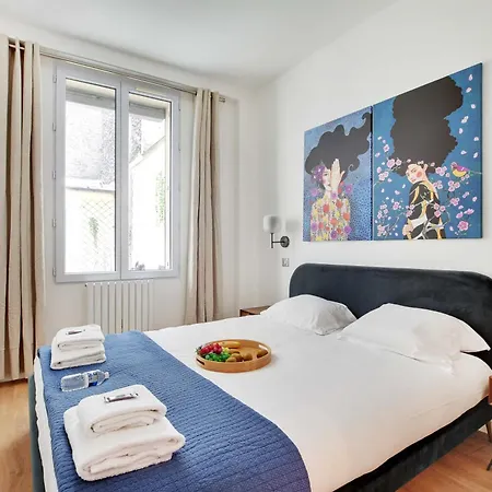 Spacious - 2br-4p - Place De Clichy