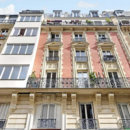 Spacious - 2br-4p - Place De Clichy * Paris